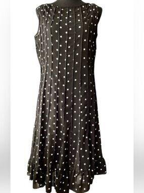 Sandra Darren Black and White Sleeveless Scoop Neck Sundresssize 10 petite